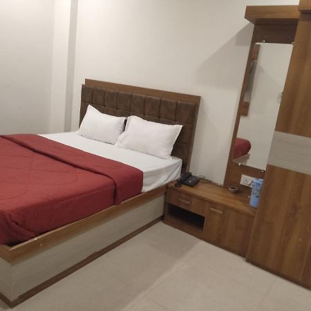 Rudraksha Guest House Varanasi Exterior photo